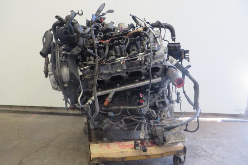 2015 Audi A8 Engine Assembly - Image 9