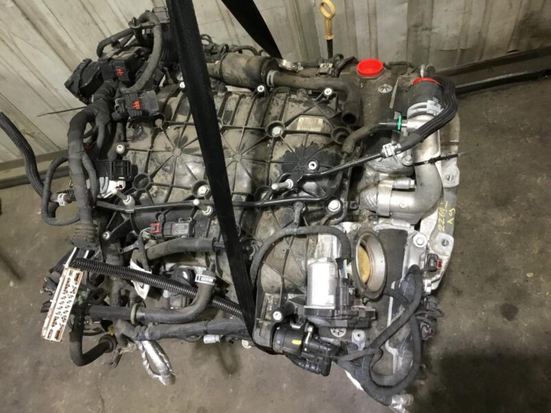 2019 Buick Enclave Engine Assembly - Image 6