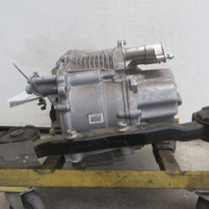 2018 Toyota Highlander Engine Assembly - Image 3