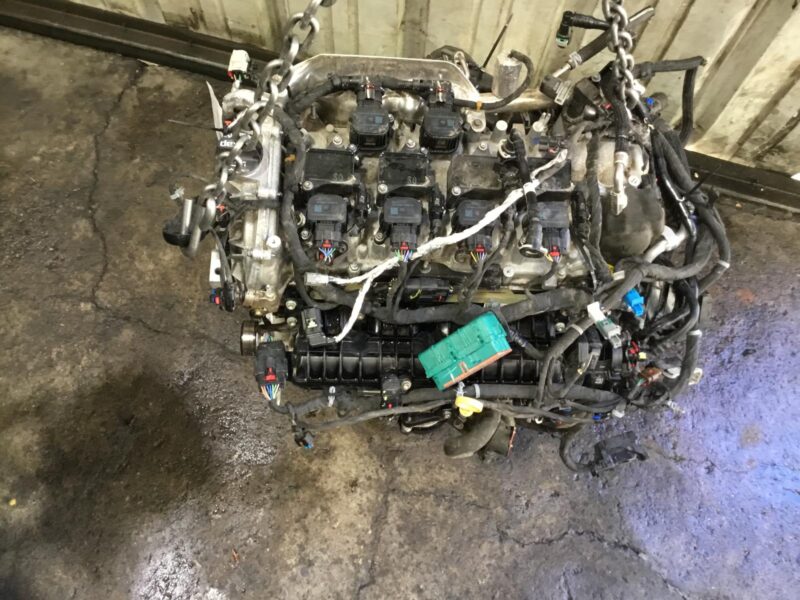 2019 Cadillac Xt4 Engine Assembly - Image 4