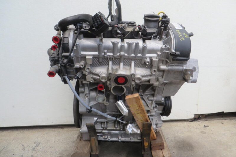 2020 Volkswagen Jetta Engine Assembly - Image 2