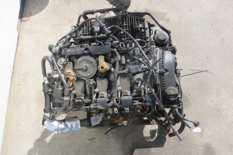 2018 Audi A4 Engine Assembly - Image 2