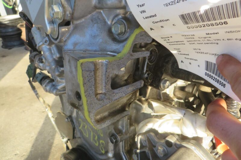 2019 Honda Insight Engine Assembly - Image 2