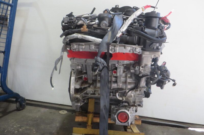 2017 BMW X3 Engine Assembly - Image 5