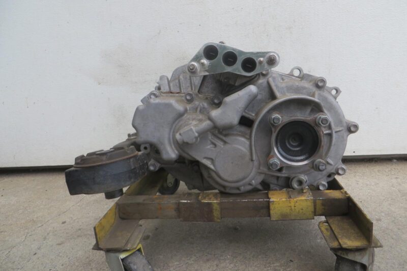2018 Toyota Highlander Engine Assembly - Image 4