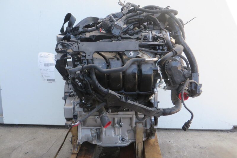 2019 Toyota Rav4 Engine Assembly - Image 4