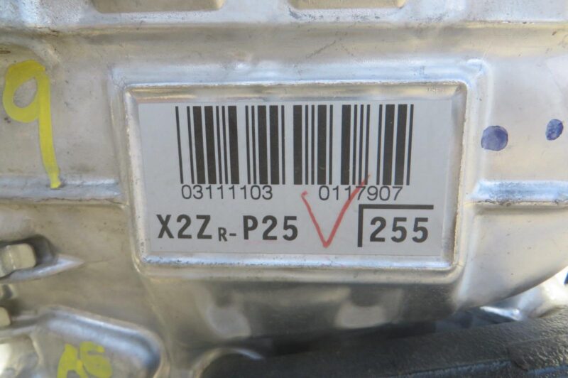 2019 Toyota Prius Engine Assembly - Image 4