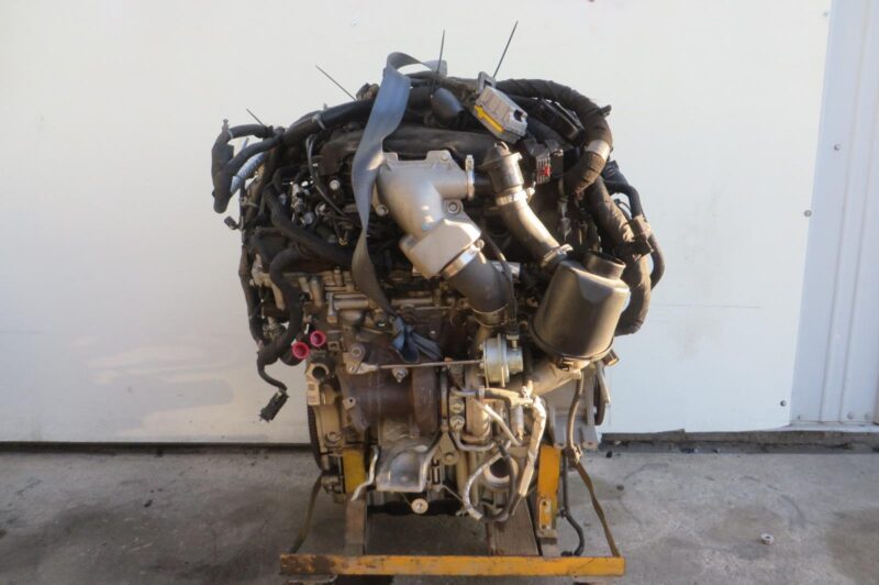 2017 Cadillac CT6 Engine Assembly - Image 2