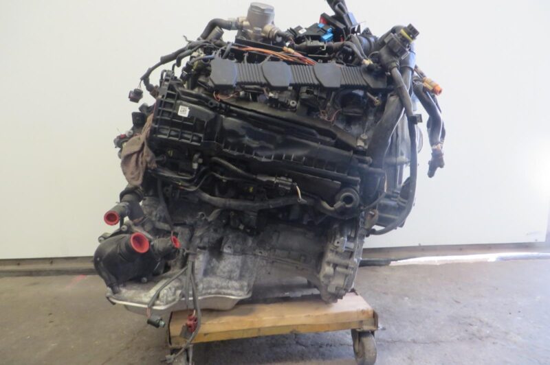 2015 Audi A8 Engine Assembly - Image 7
