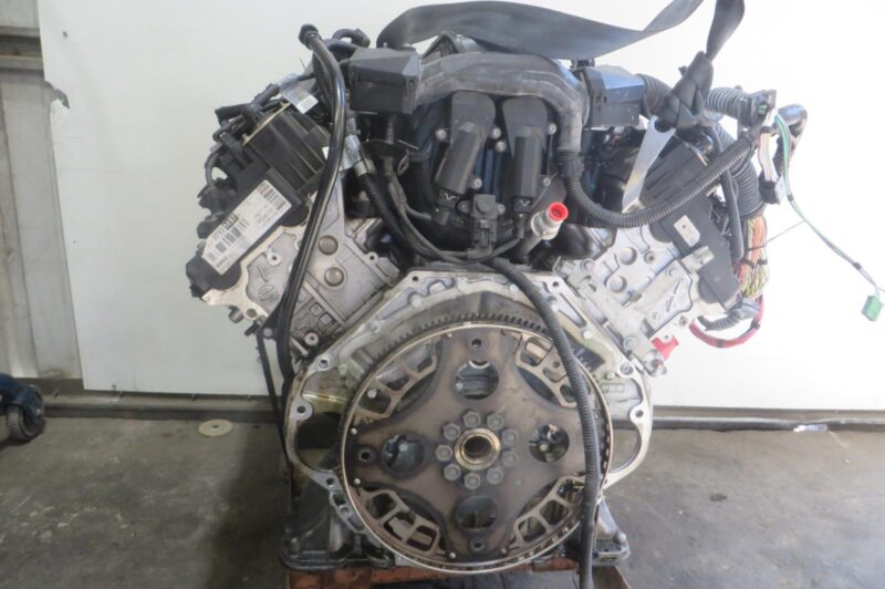 2006 BMW 650i Engine Assembly - Image 4