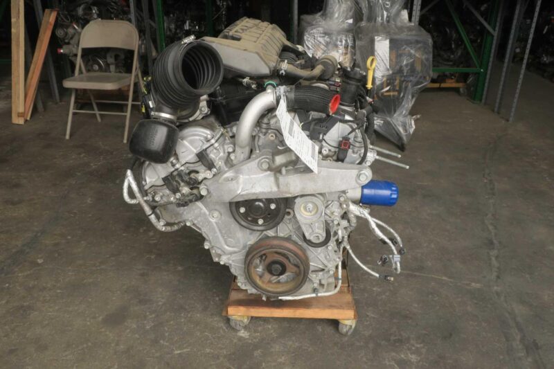 2018 Buick Enclave Engine Assembly - Image 2