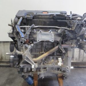 2016 Honda Civic Engine Assembly - Image 4