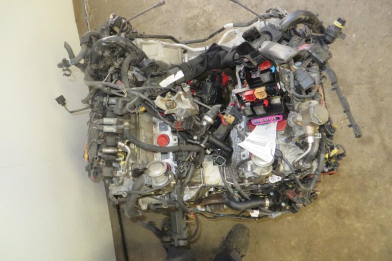 2015 Audi A8 Engine Assembly - Image 8
