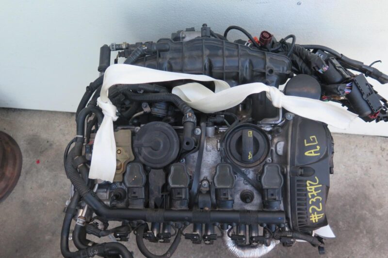 2014 Audi A4 Engine Assembly - Image 2