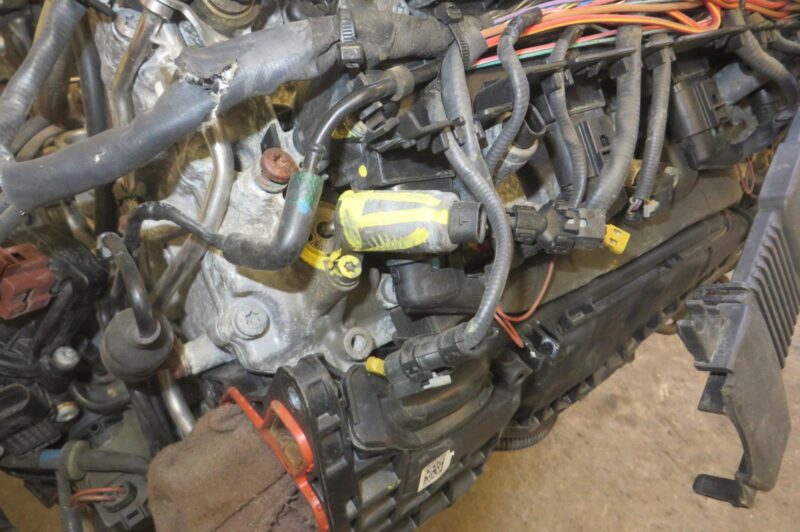 2015 Audi A8 Engine Assembly - Image 2