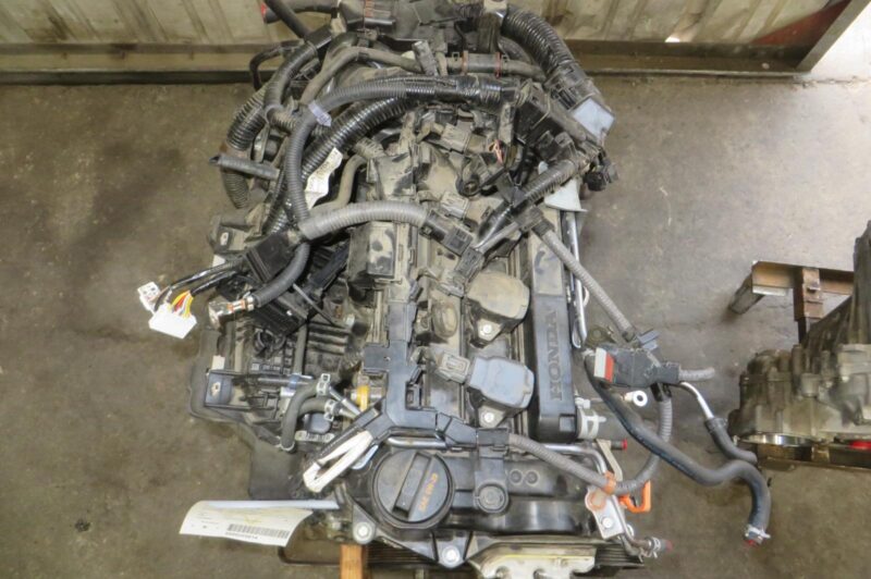 2018 Honda CR-V Engine Assembly - Image 2