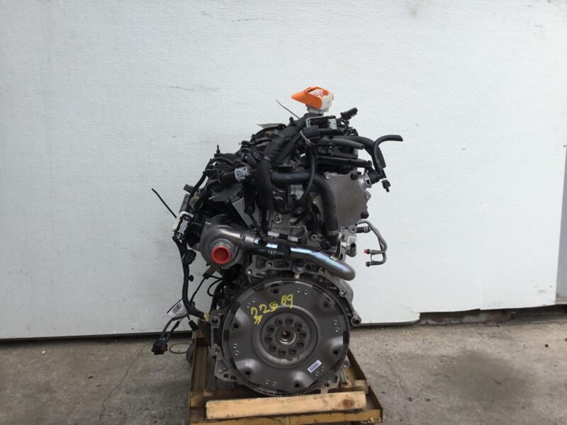 2019 Volvo Xc40 Engine Assembly - Image 6