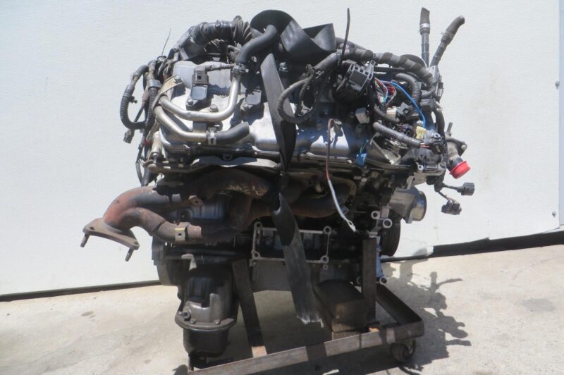 2013 Toyota Sequoia Engine Assembly - Image 6