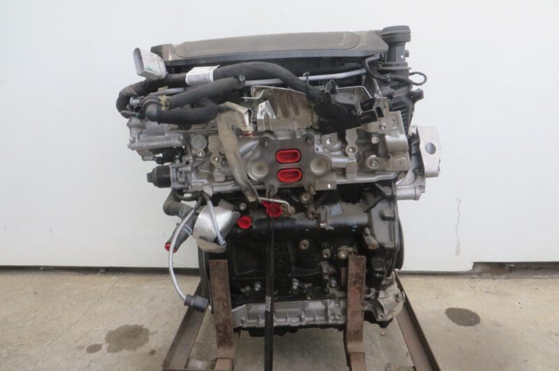 2020 Volkswagen Tiguan Engine Assembly - Image 2
