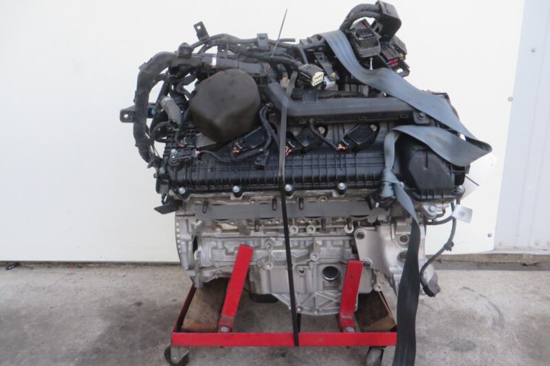 2017 Genesis G90 Engine Assembly - Image 2
