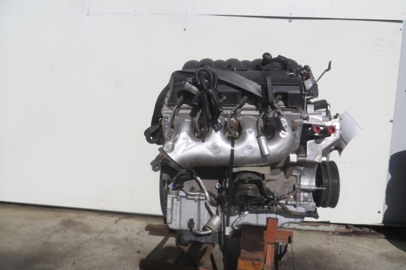 2018 GMC Yukon Engine Assembly - Image 4