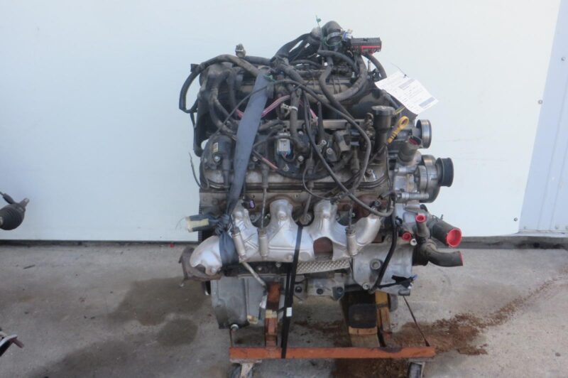 2012 GMC Sierra 1500 Pickup Engine Assembly - Image 4