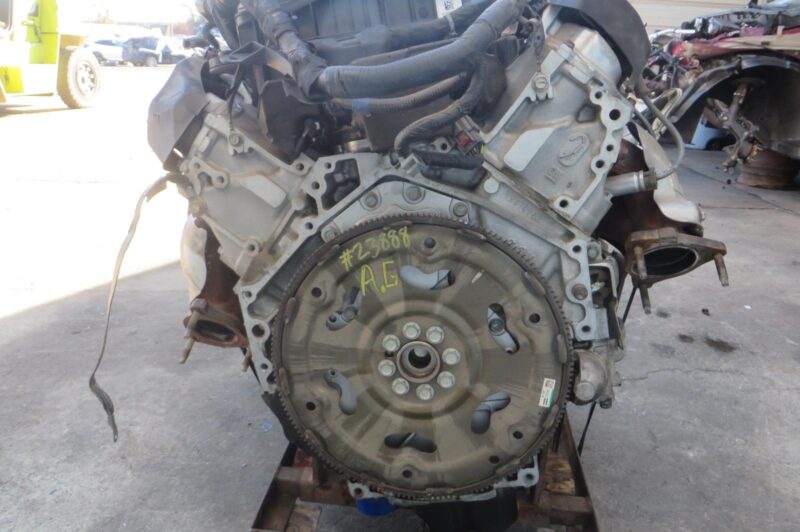 2017 GMC Yukon Engine Assembly - Image 2
