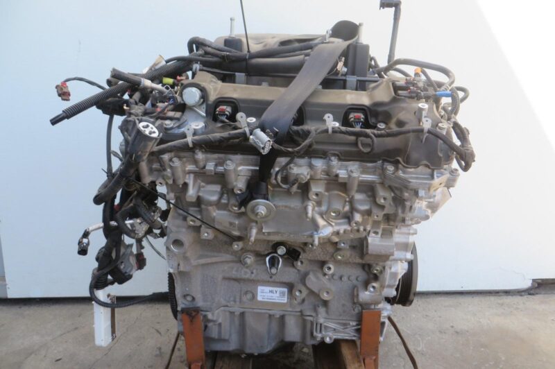 2019 GMC Acadia Engine Assembly - Image 3