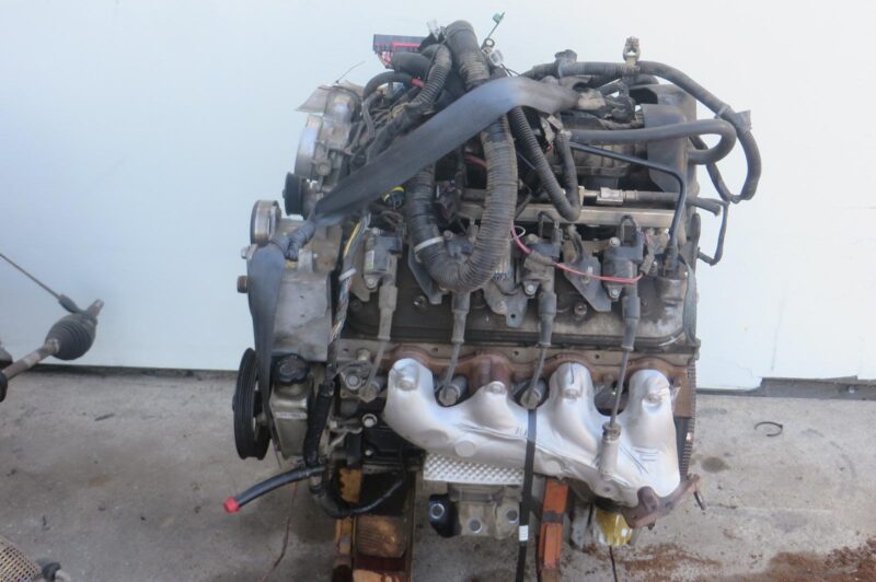 2012 GMC Sierra 1500 Pickup Engine Assembly - Image 3