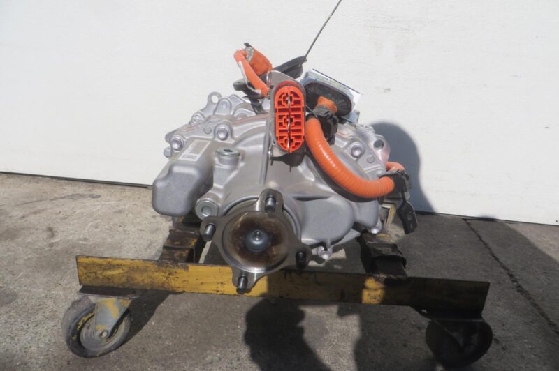 2022 Lexus Ux250h Engine Assembly - Image 5