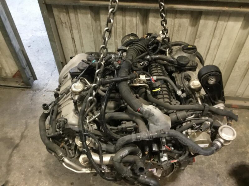 2015 Porsche Macan Engine Assembly - Image 4