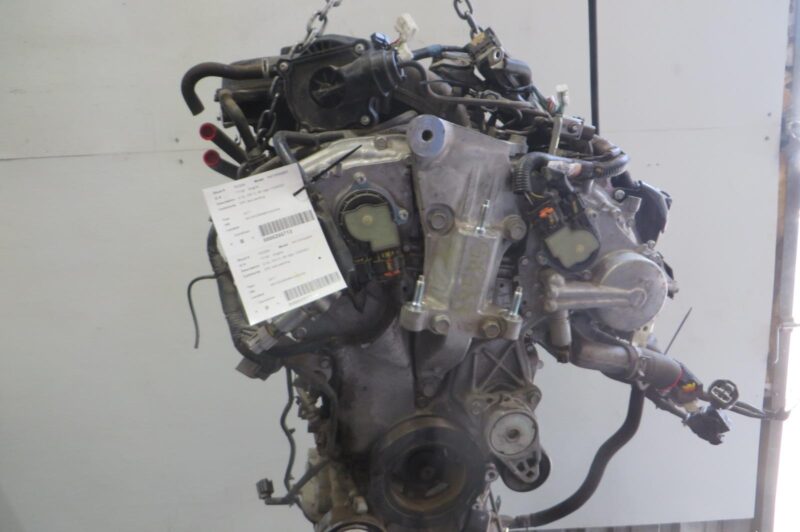 2017 Nissan Pathfinder Engine Assembly - Image 6