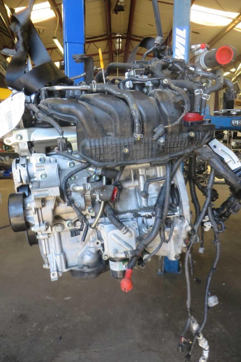 2017 Nissan Sentra Engine Assembly - Image 4