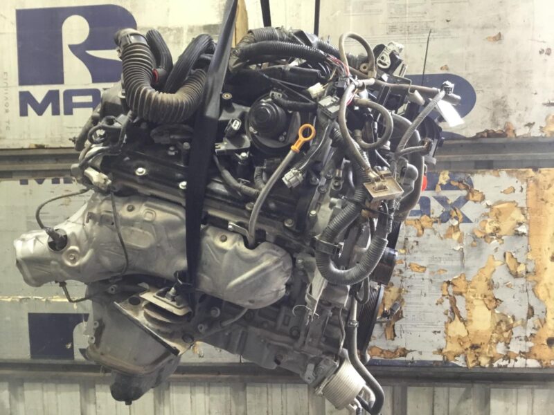 2018 Nissan Titan XD Engine Assembly - Image 5