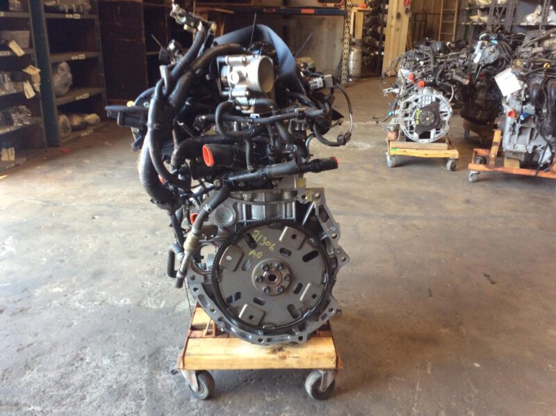 2018 Nissan Sentra Engine Assembly - Image 3