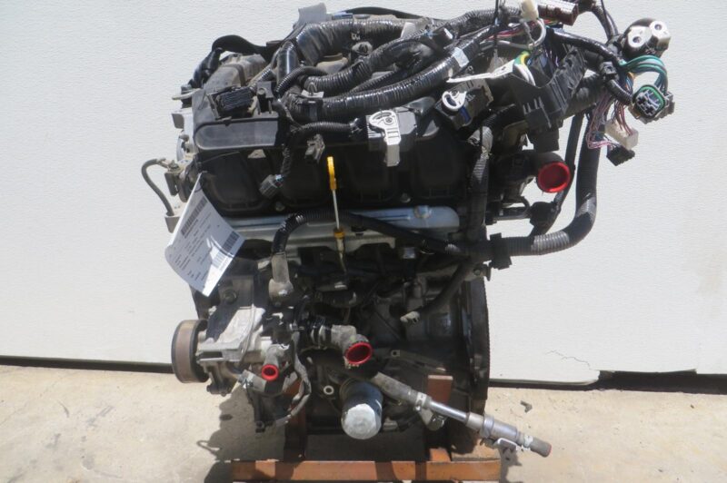 2018 Nissan Rogue Sport Engine Assembly - Image 5