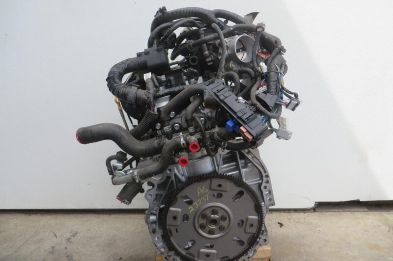 2019 Nissan Rogue Engine Assembly - Image 6