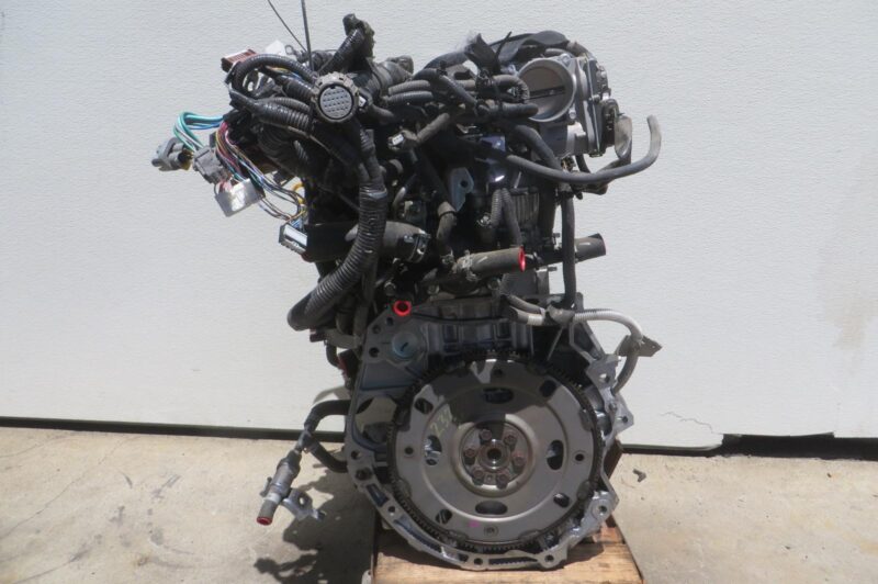 2018 Nissan Rogue Sport Engine Assembly - Image 2
