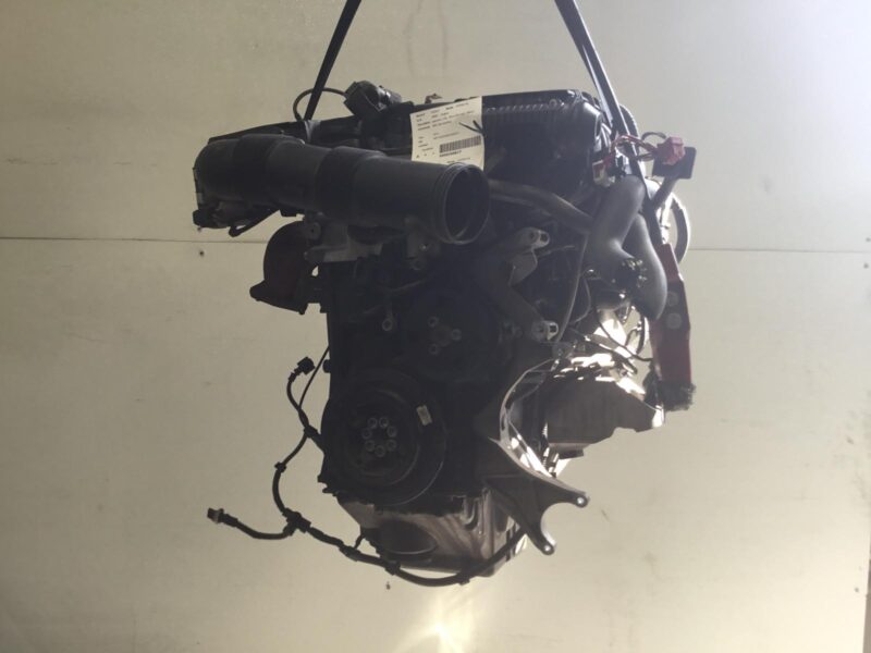 2016 Porsche Cayenne Engine Assembly - Image 4