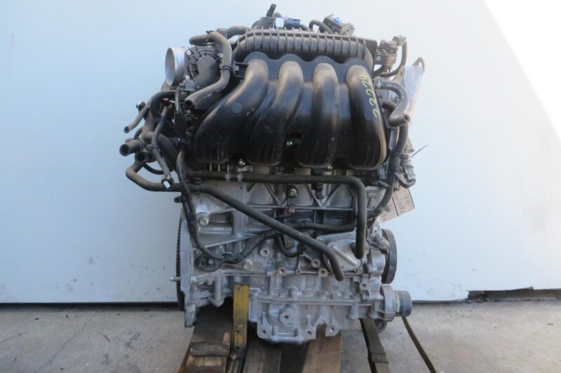 2018 Nissan Rogue Engine Assembly - Image 2