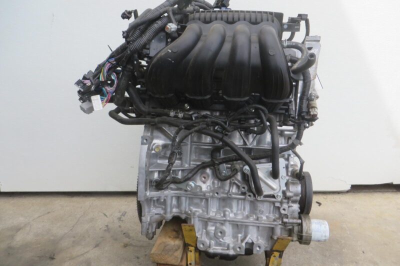 2019 Nissan Rogue Engine Assembly - Image 2