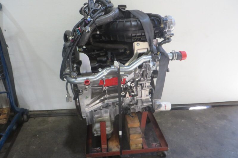 2021 Nissan Frontier Pickup Engine Assembly - Image 4