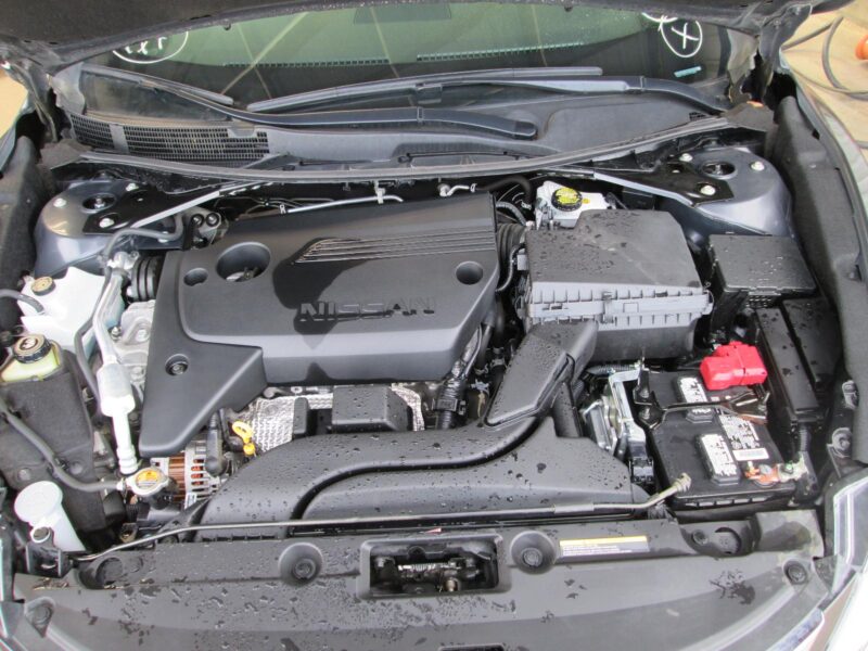2018 Nissan Altima Engine Assembly - Image 7