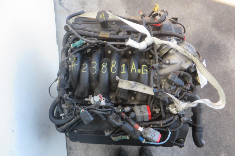 2003 Ford Thunderbird Engine Assembly - Image 2