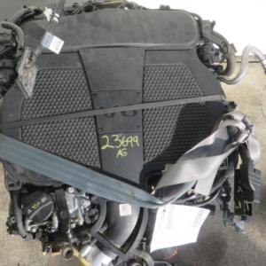 2014 Mercedes-Benz E-Class Engine Assembly - Image 2