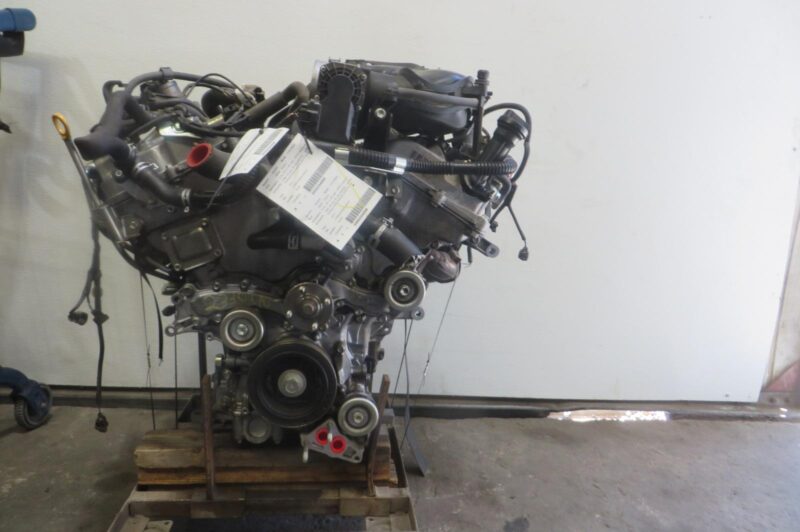 2014 Toyota 4Runner Engine Assembly - Image 8