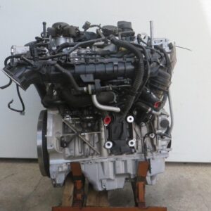 2018 Infiniti QX30 Engine Assembly - Image 4