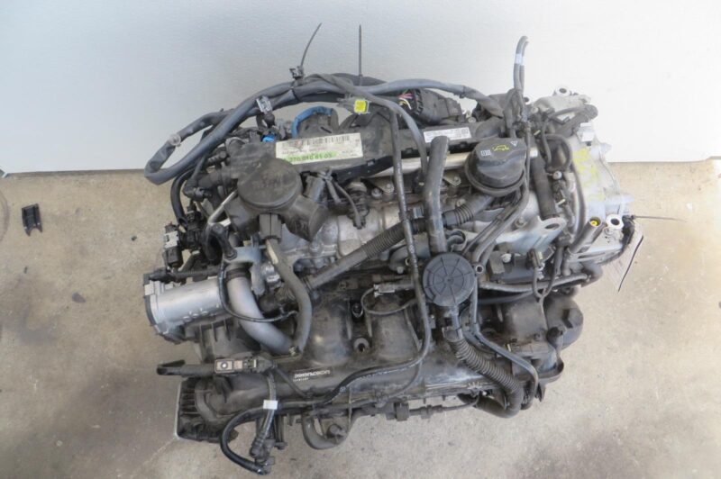2018 Infiniti QX30 Engine Assembly - Image 2