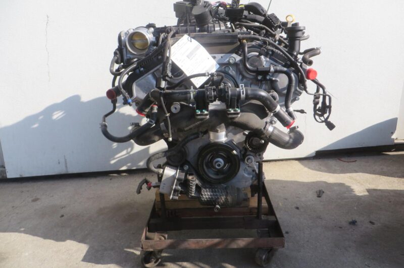 2019 Kia Stinger Engine Assembly - Image 2