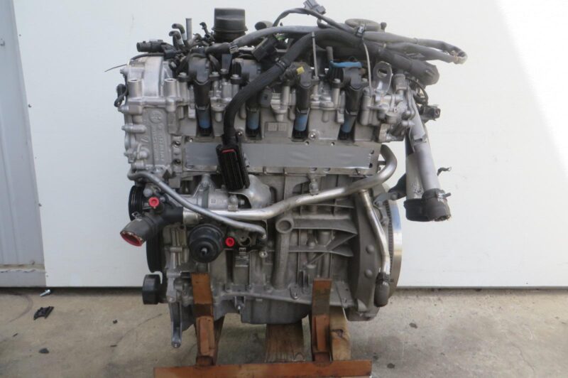 2018 Infiniti QX30 Engine Assembly - Image 3